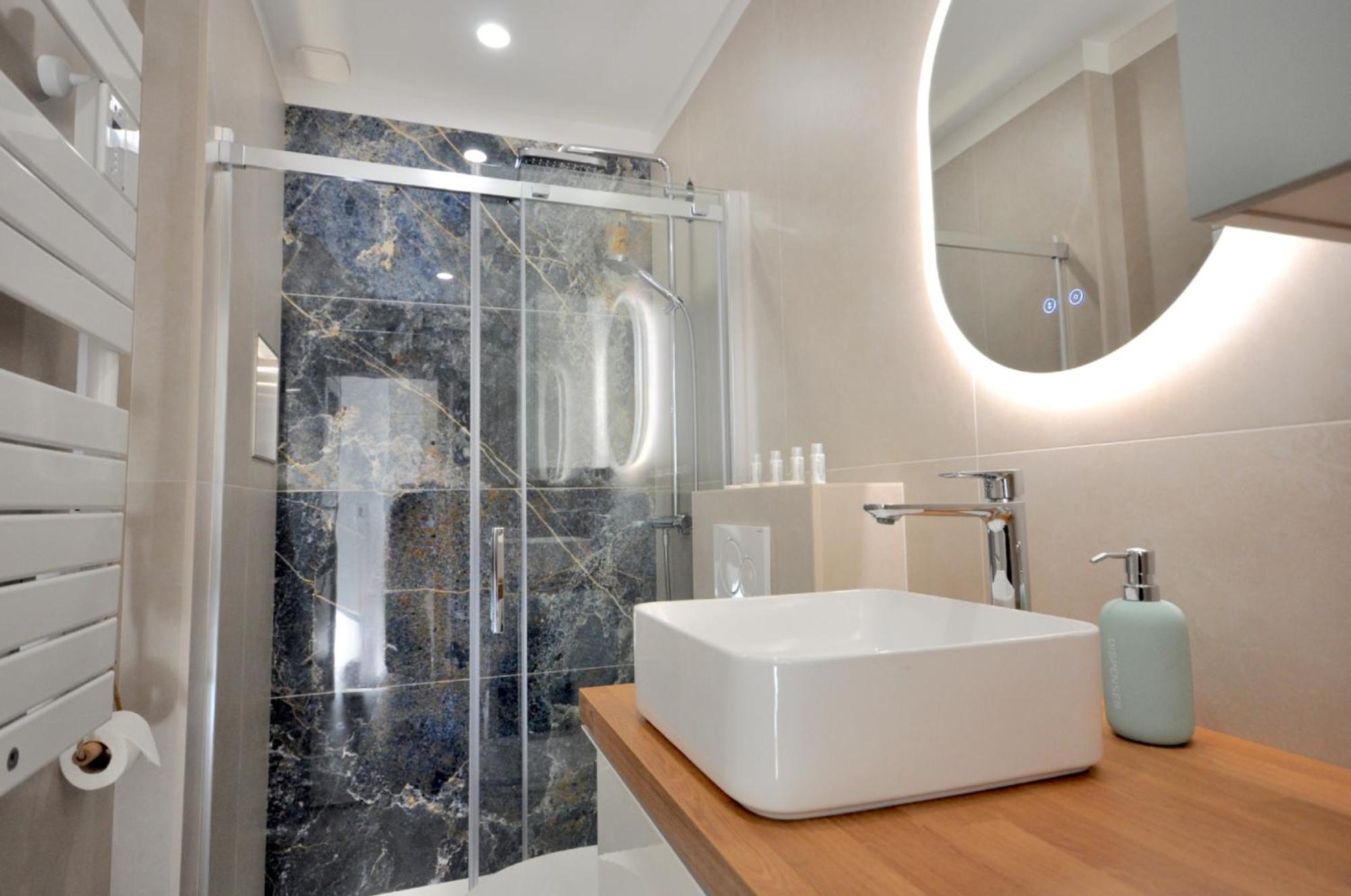 Menton # Monaco - F1 Gp - 4 Persons - Sea View - New - Parking - Clim - Premium - Beach And Sun Экстерьер фото